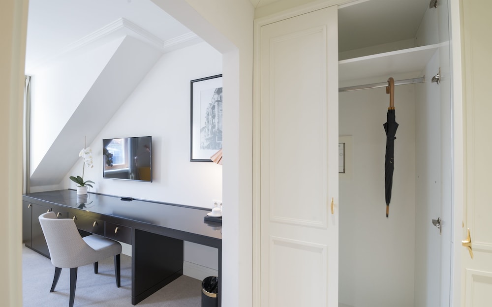 Superior Room (Attic) photo 3