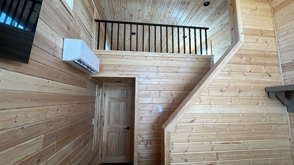 Luxury Cabin, Multiple Beds, Patio, Mountain View photo 3