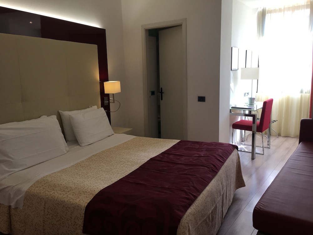 Standard Triple Room - Photo 2