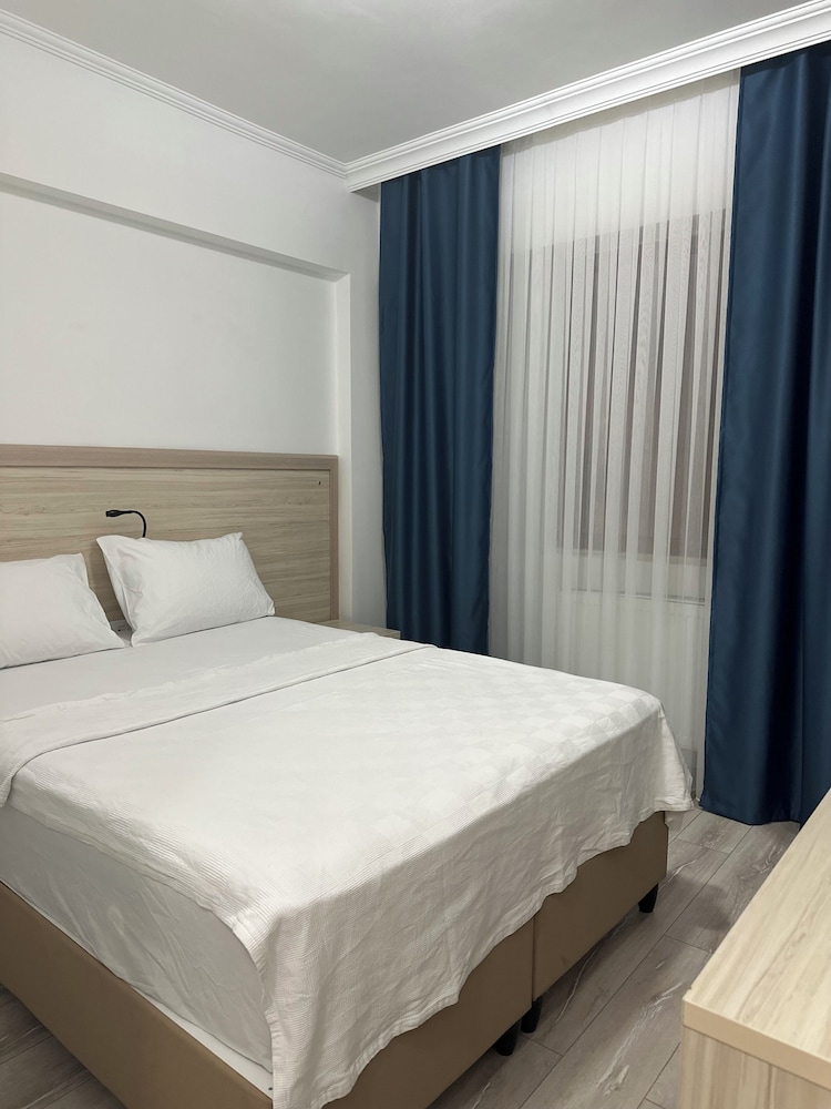 Standard Double Room - Photo 2