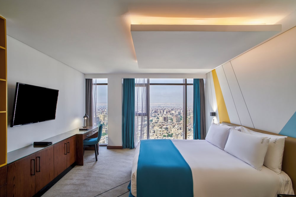 Studio Suite, 1 King Bed, City View thumbnail 5