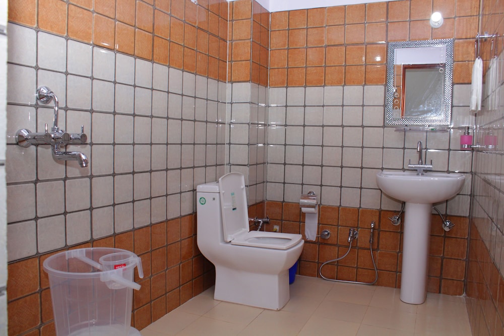 Deluxe Room, 1 Double Bed, Non Smoking photo 2