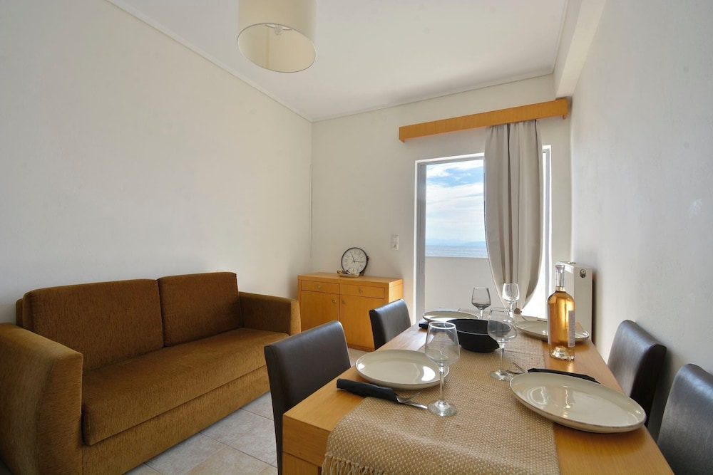 Superior Apartment, Garden View