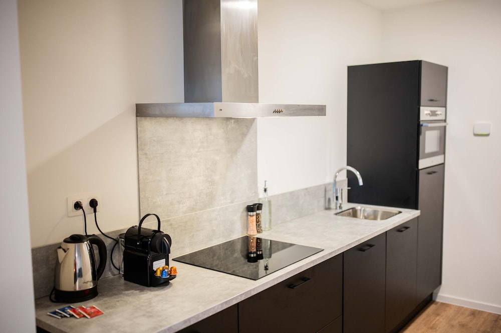 Apartment photo 2