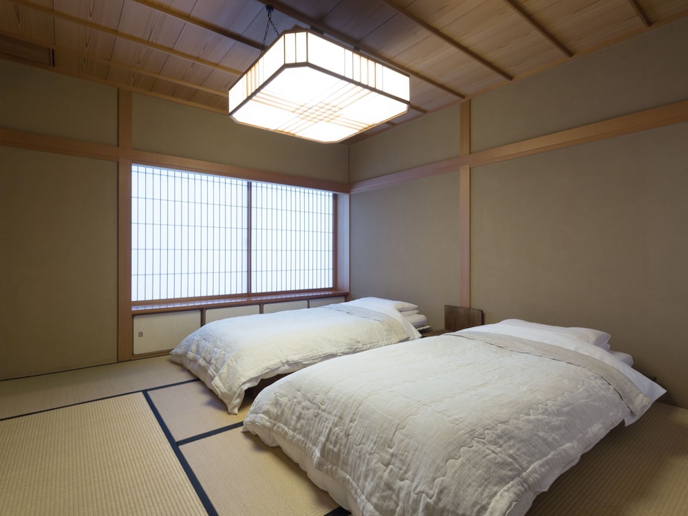 Japanese Western Style Superior Room, Non Smoking | Snow crab-based dinner plan (Breakfast included) photo 2