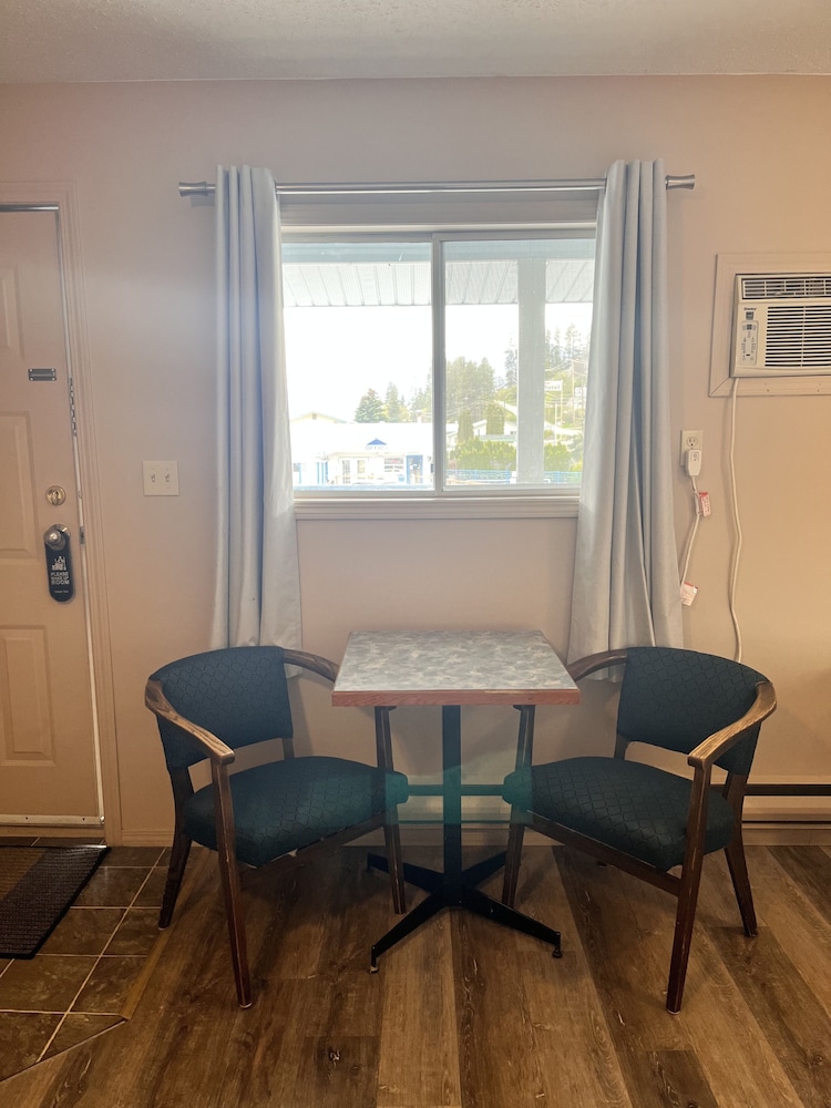 Economy Suite photo 3