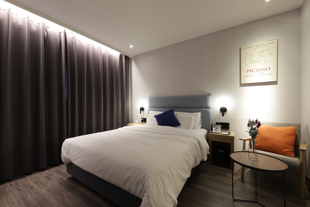 Standard Room (A) - Photo 1