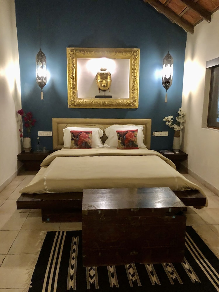 Luxury Villa photo 1