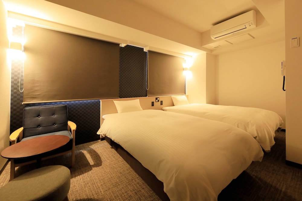 Standard Twin Room, Non Smoking photo 2