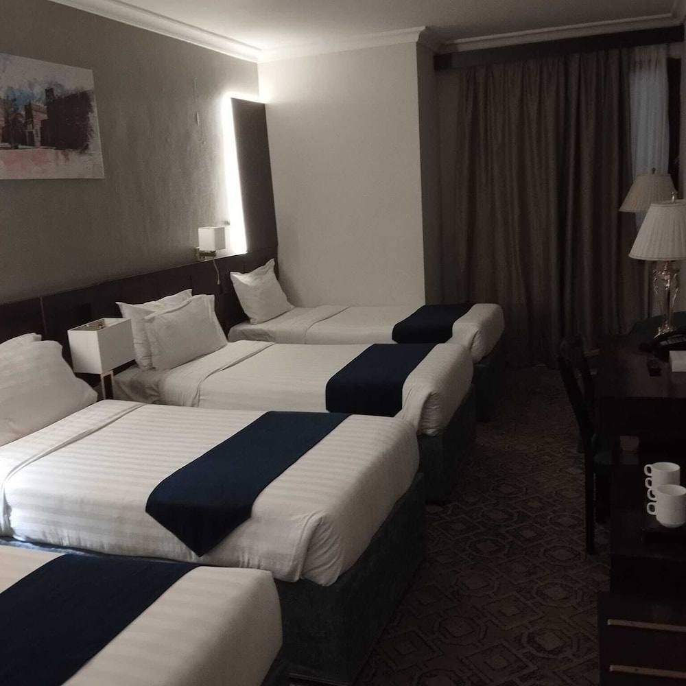 Standard Quadruple Room photo 2