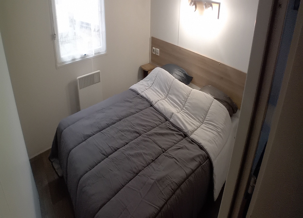Mobile Home photo 3