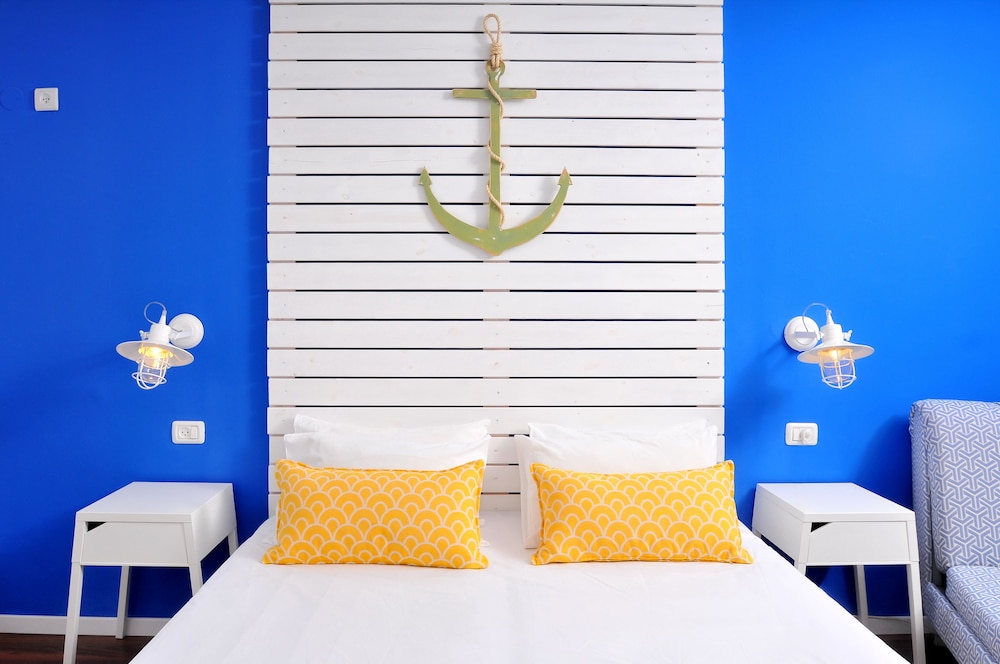 Family Apartment, 2 Bedrooms - Photo 10