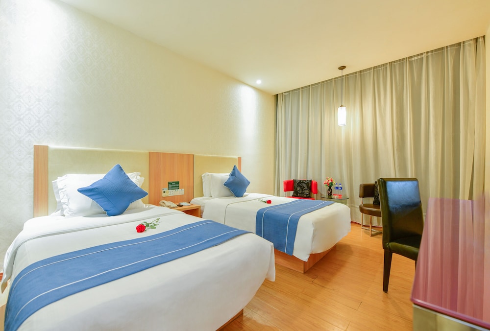 Classic Twin Room, No Window(Mainland Chinese Citizen Only) - Photo 4