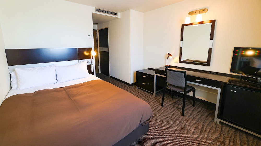 Basic Double Room, Smoking photo 3