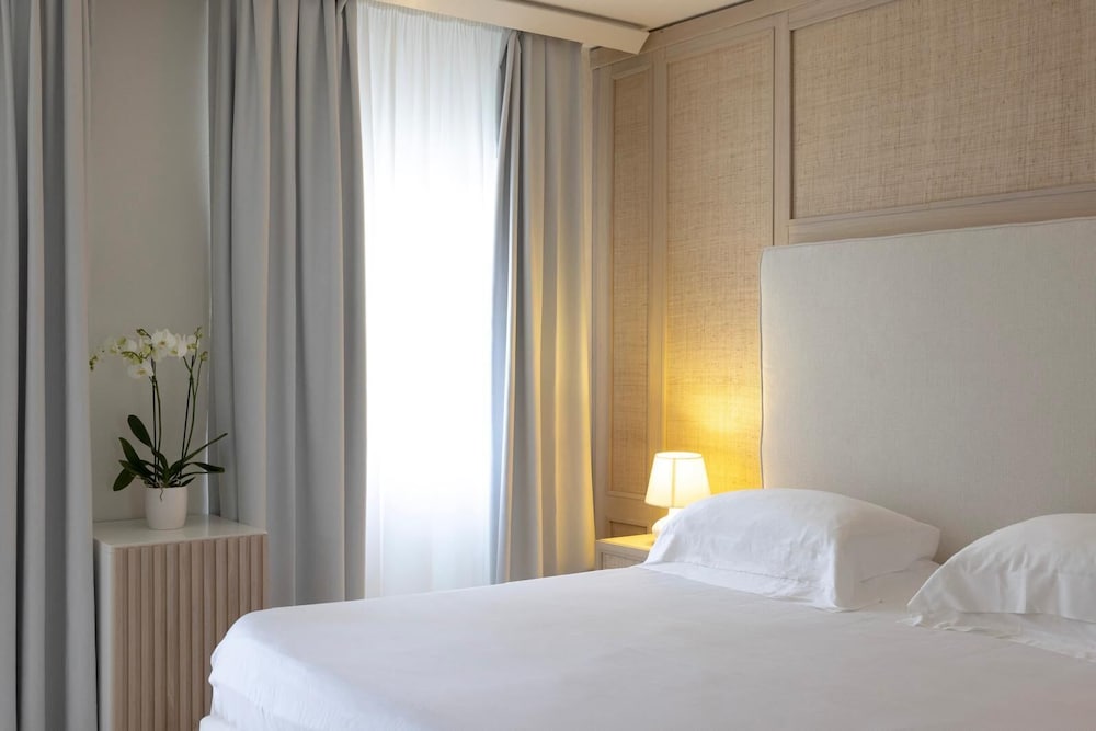 Suite Sea View and Pool View_Exclusive
