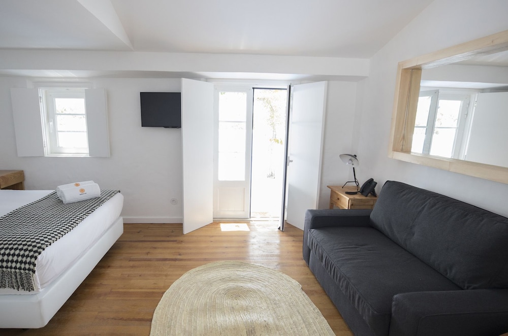 Junior Suite, Kitchenette - Photo 3