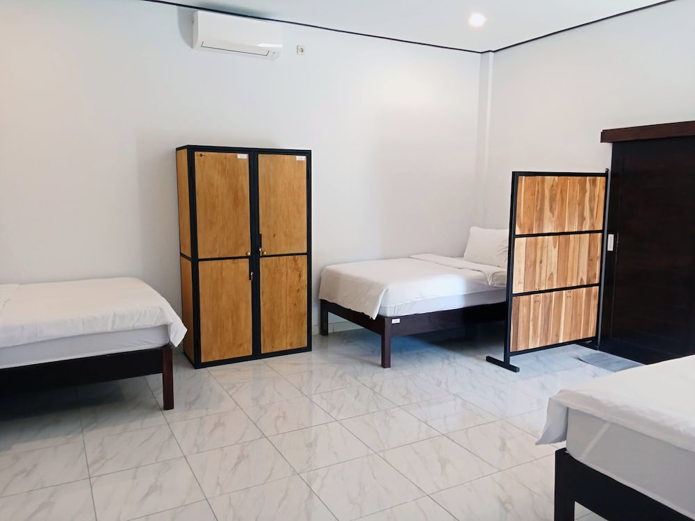 Standard Shared Dormitory