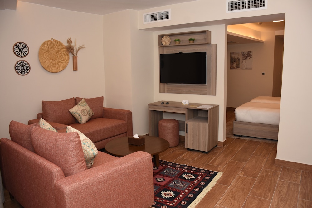 Deluxe Twin Room, City View