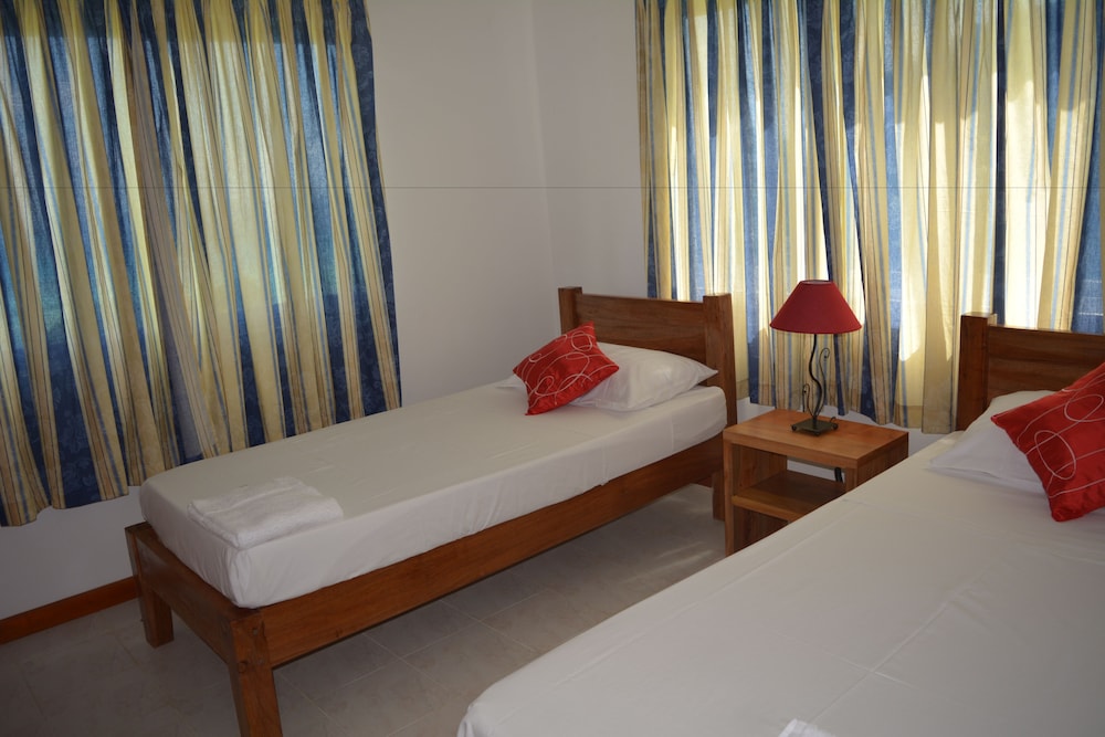 Family Apartment, 2 Bedrooms, Sea View photo 2