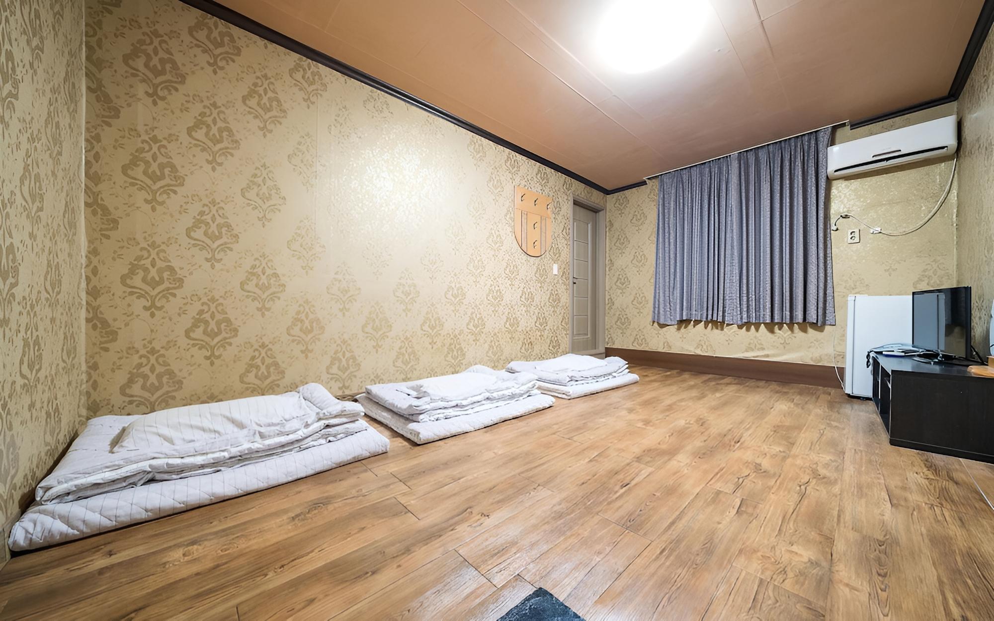 Room (Ondol for three people) photo 2