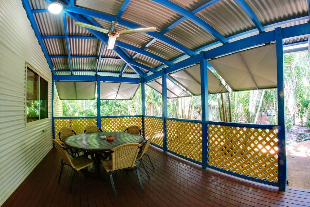 Deluxe Bungalow, 3 Bedrooms photo 1