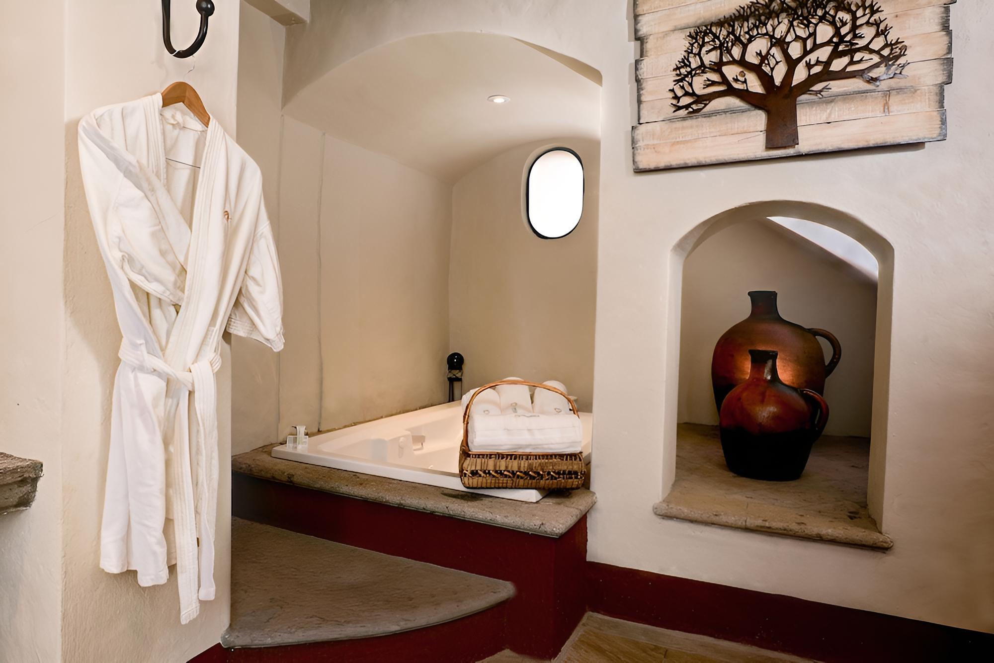Luxury Room, 1 Bedroom, Jetted Tub photo 2