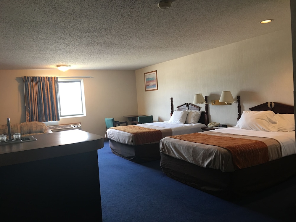 Suite, 2 Queen Beds, Non Smoking photo 1