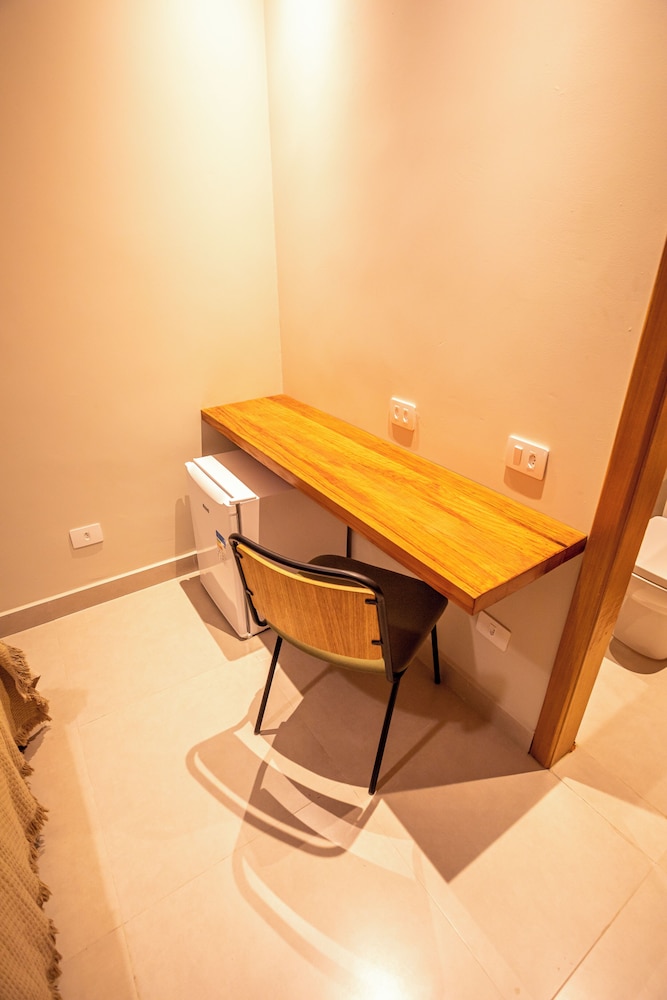 Available room