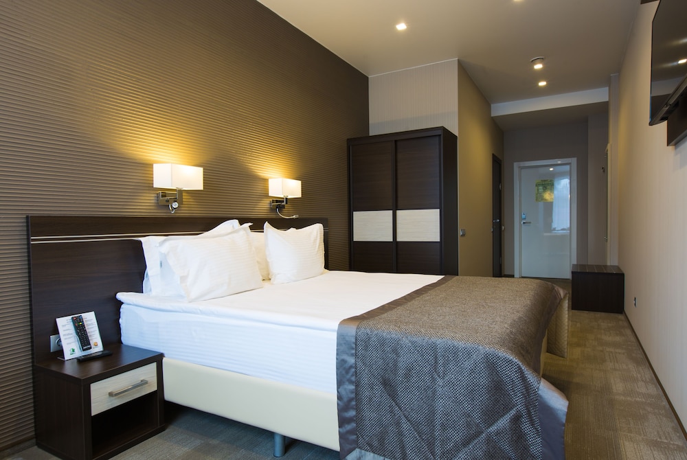 Comfort Double Room, Non Smoking, City View photo 3
