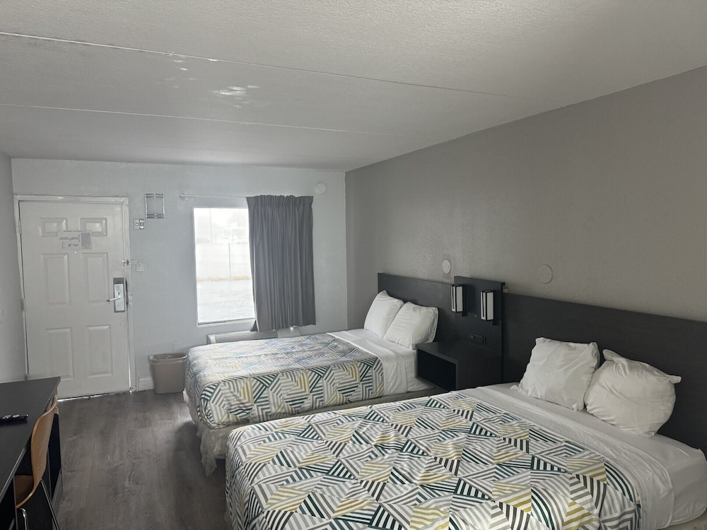 Travelodge by Wyndham Norfolk Airport, Photo 12