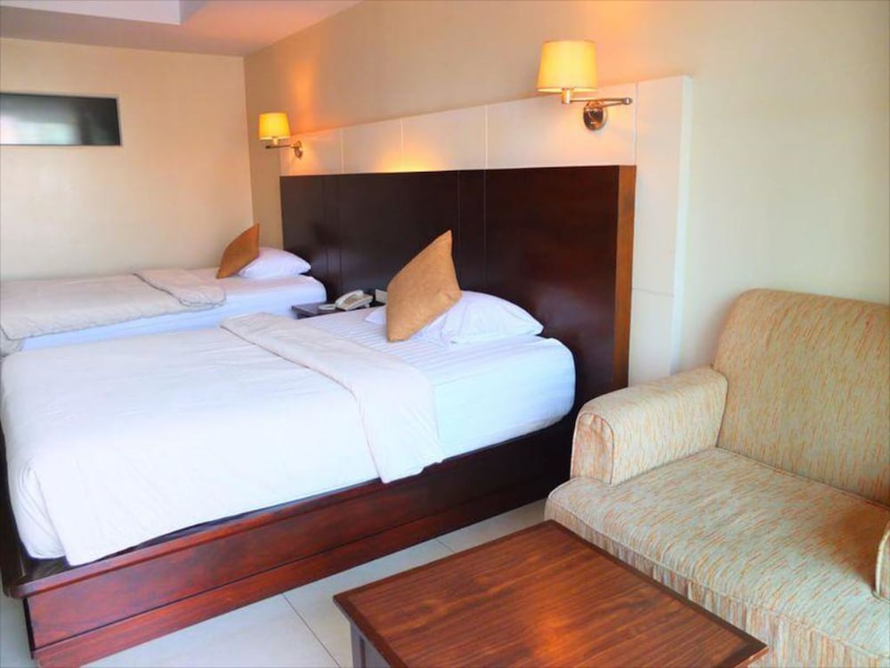 Superior Room Twin Bed photo 2