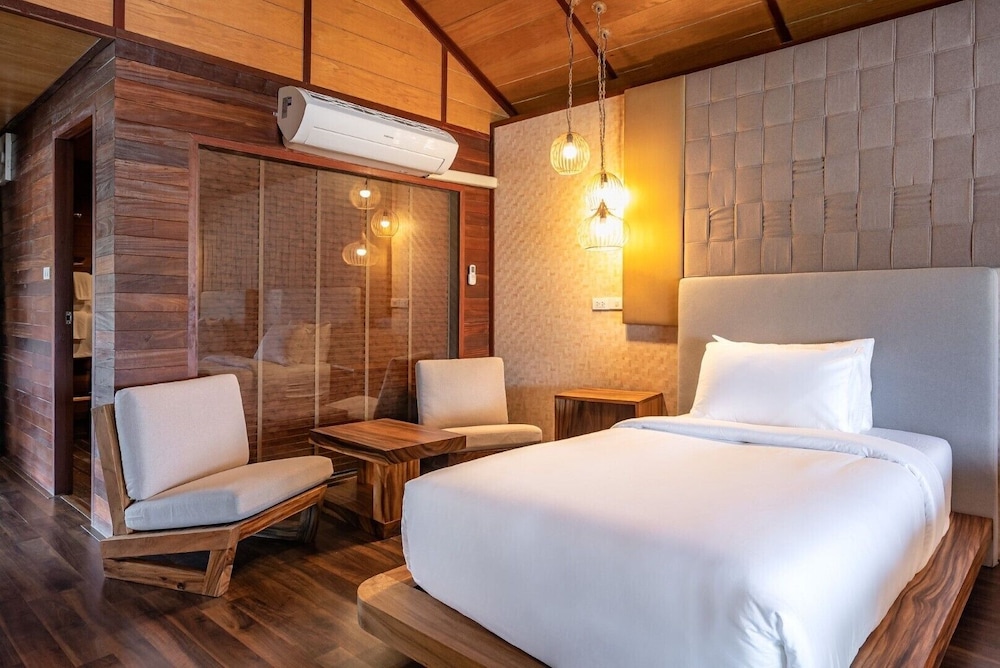 Maldives Executive See View - Photo 8