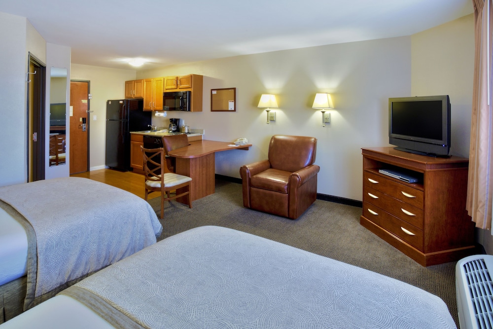 Studio Suite, 2 Double Beds - Photo 4