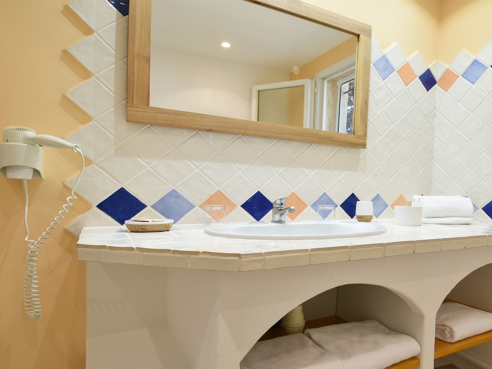 Apartment, Private Bathroom, Sea View (1) photo 2