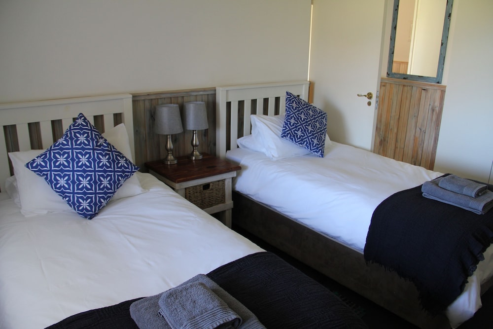Captains Cottage photo 1