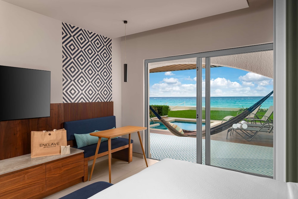 Suite, Multiple Beds, Beachfront (Enclave, Plunge Pool)