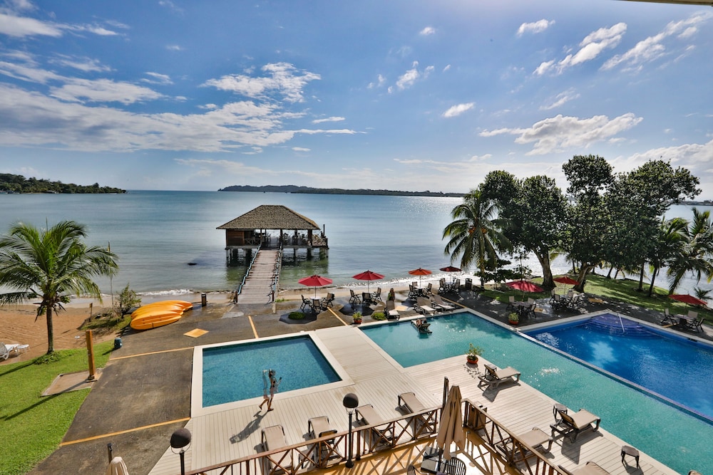 Presidential Suite, 1 Bedroom, Beach View photo 2