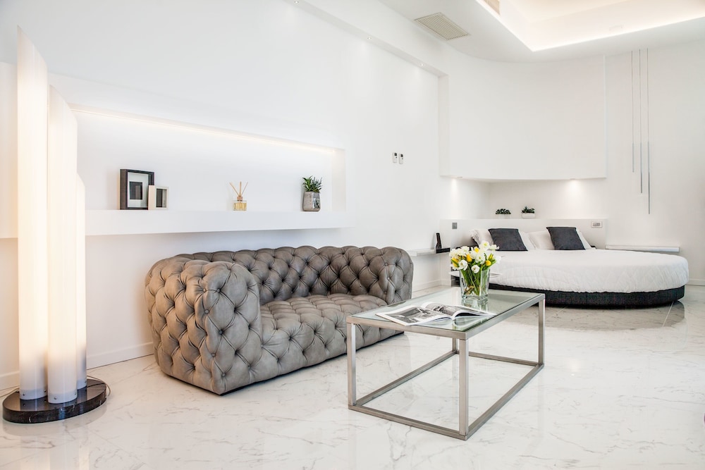 White Pearl Terrace Suite, Sea View photo 3