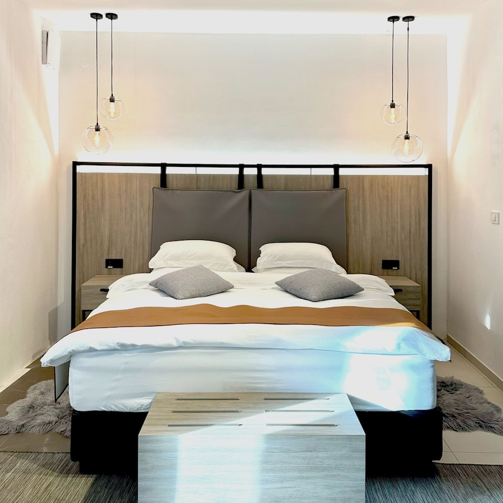 Executive Room, 1 King Bed with Sofa bed, City View photo 1