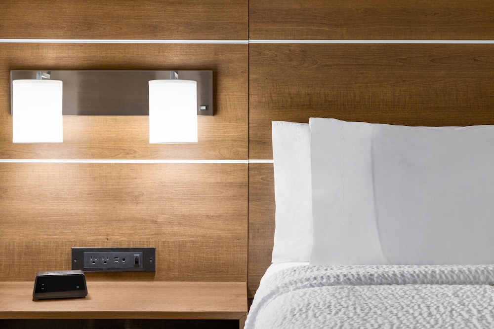 Standard Room, 2 Queen Beds - Photo 5