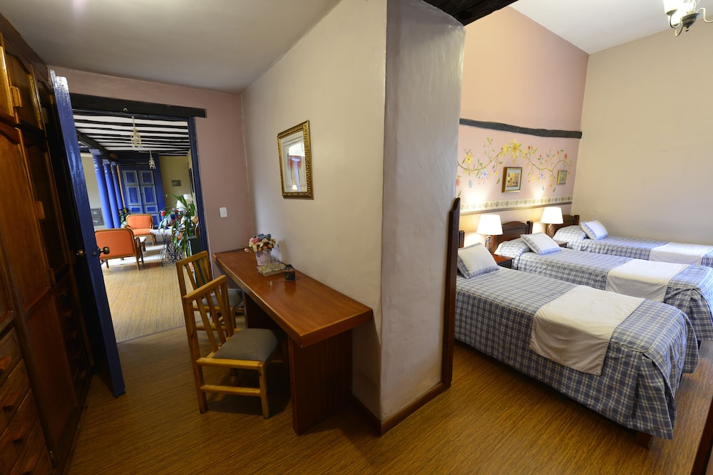Family Triple Room, 1 Bedroom, Ensuite, Courtyard Area