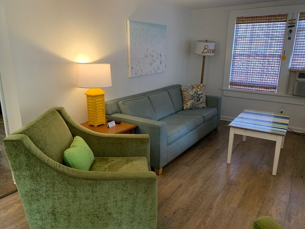 Palmetto Cottages, 2 Bedrooms, 1 Bath photo 1