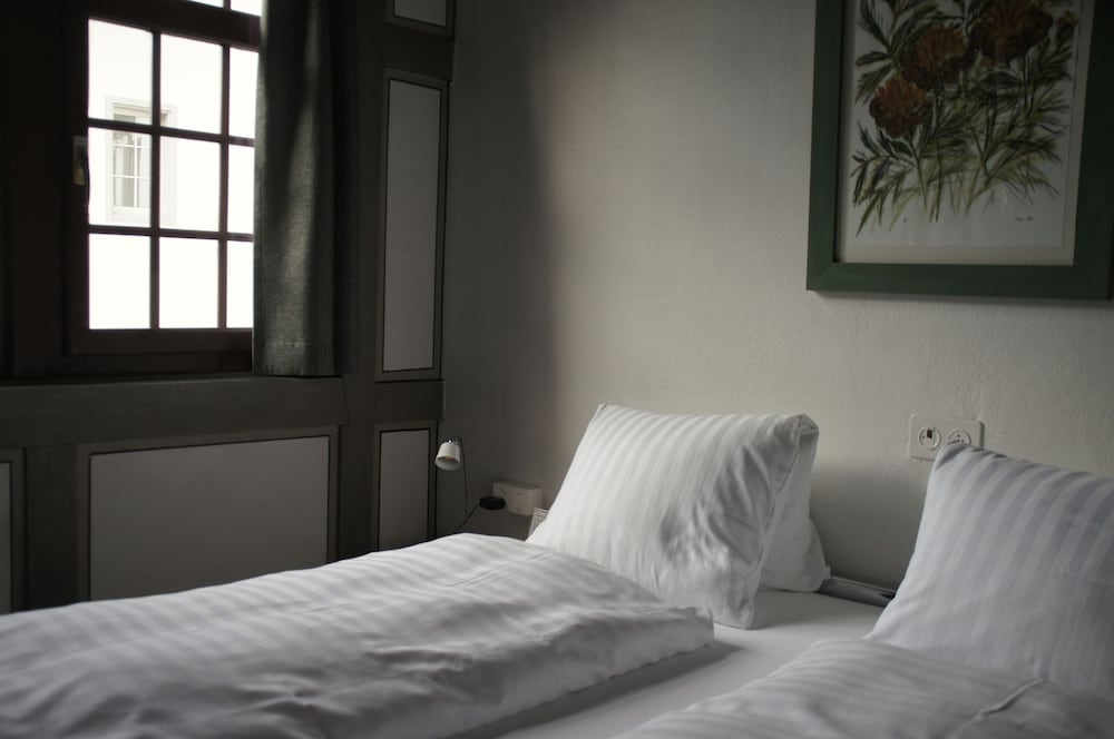 Standard Double Room (Nebengebäude 250m)