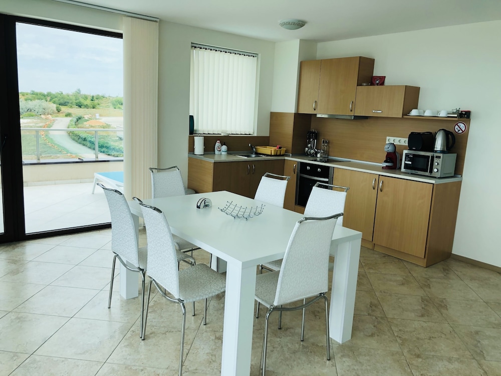 Luxury Penthouse, Balcony, Sea View photo 2