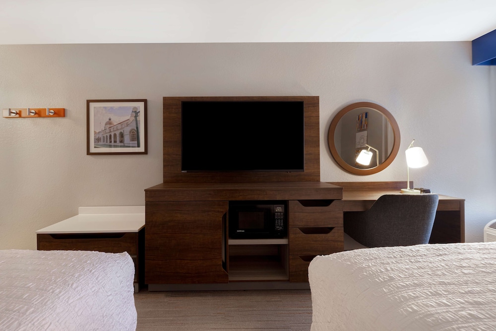 Two double beds non smoking photo 1