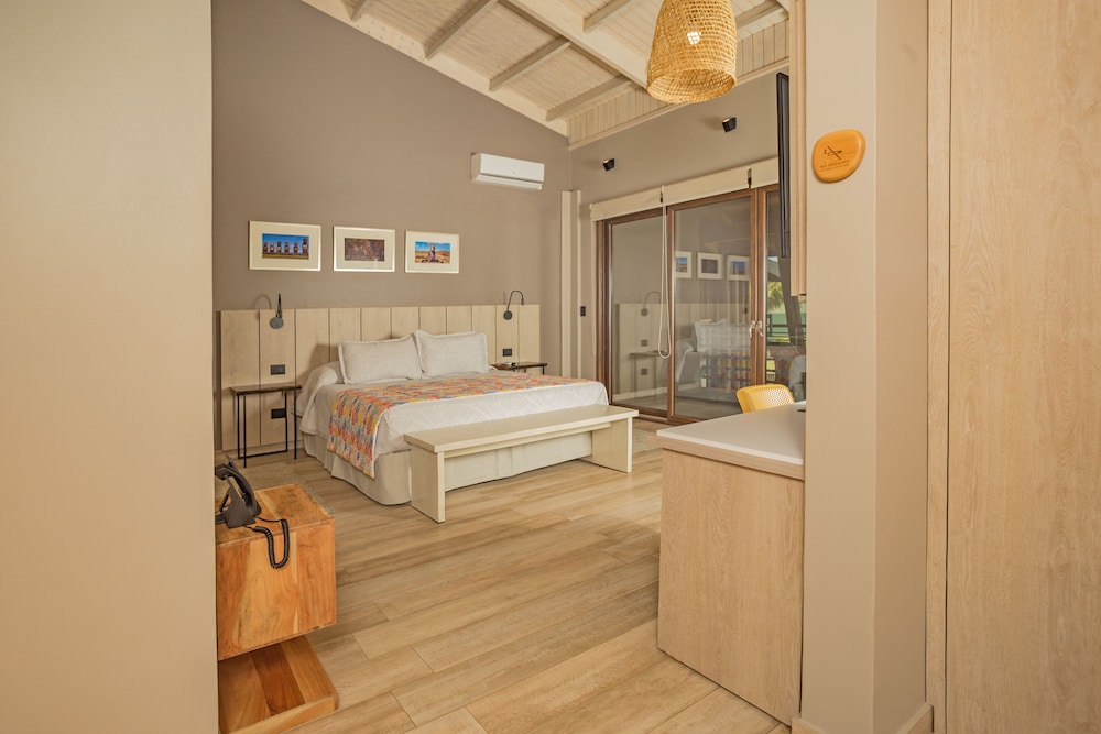 Suite - Photo 6