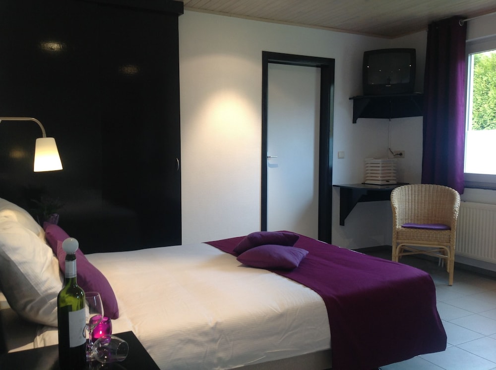 Standard Double Room, Garden View photo 3