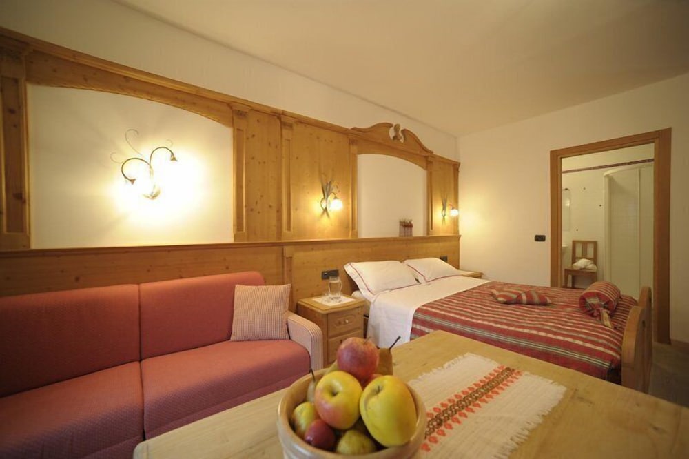 Superior Double or Twin Room photo 2
