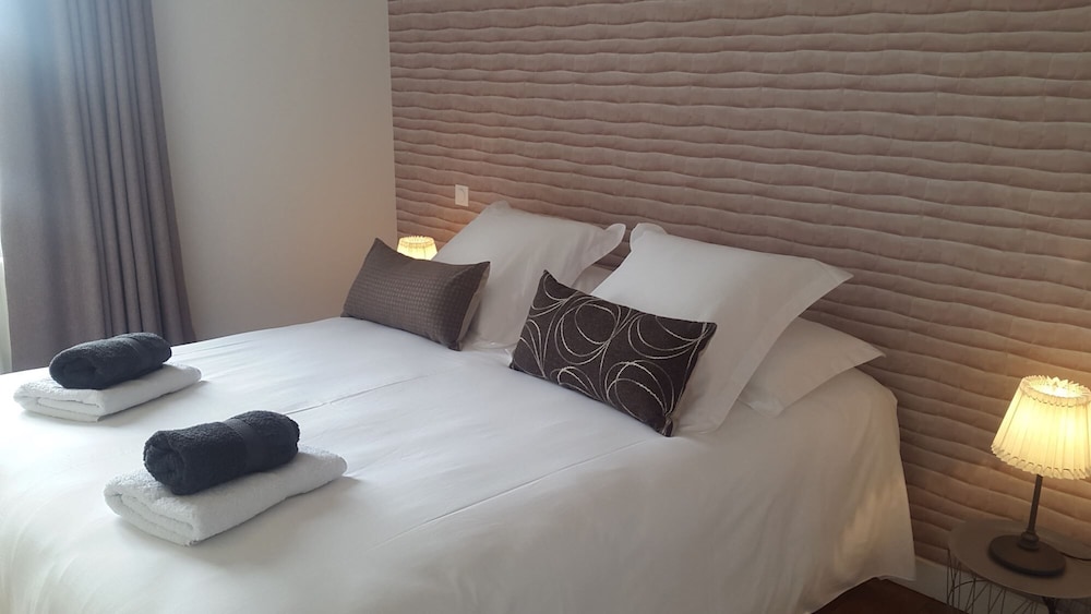 Triple Room, Private Bathroom (Marie-Josephine) photo 1