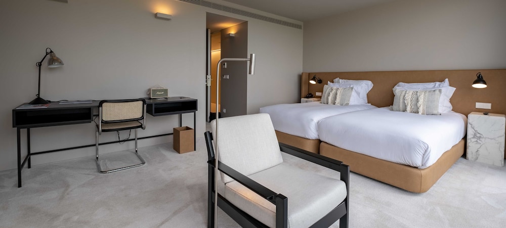 Premium Double Room, Terrace, River View - Photo 7